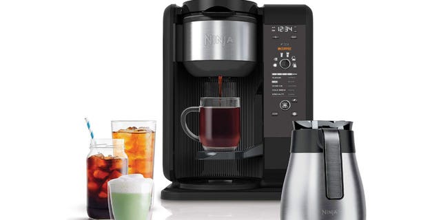 A Ninja CP307 Hot and Cold Brewed System.