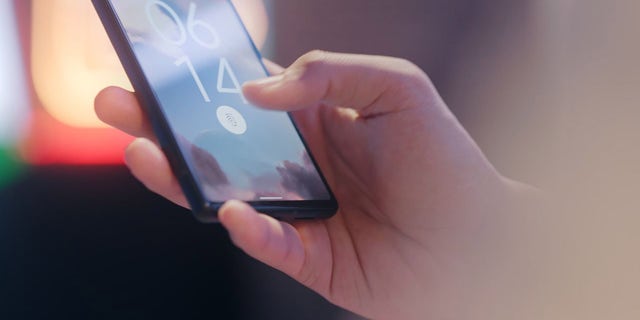 Now Apple is also making it easier for you to protect yourself against threatening people who may have your information, whether you know them or not.