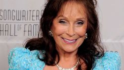 loretta lynn file