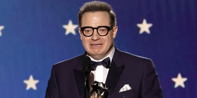 "The Whale" star Brendan Fraser delivered an emotional acceptance speech Sunday at the Critics Choice Awards.