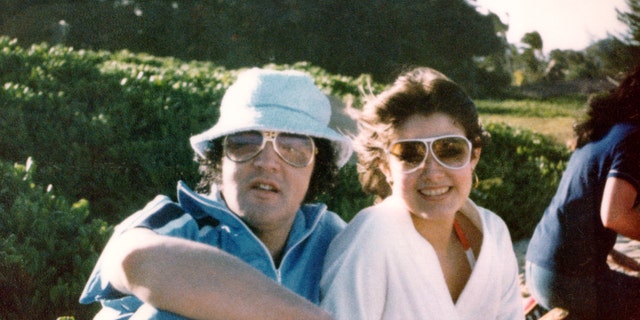 Rock and roll singer Elvis Presley with his girlfriend Ginger Alden in March of 1977 in Hawaii.