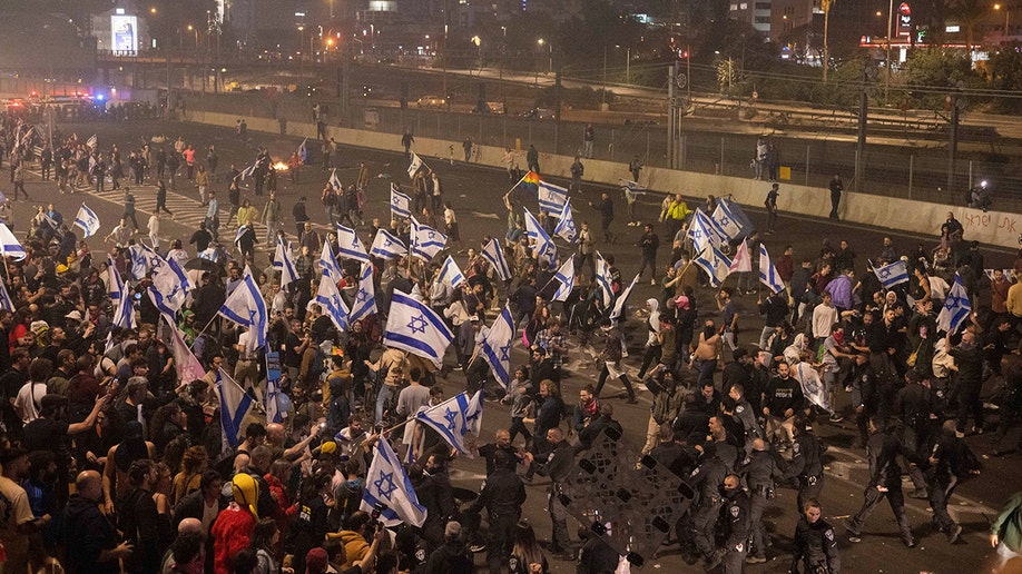Israeli protesters