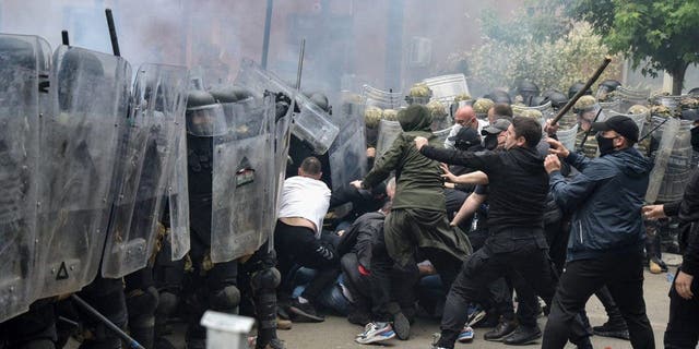 protests kosovo