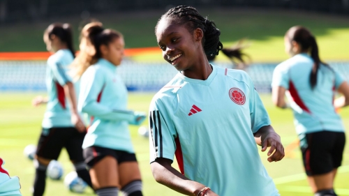 Colombia's Linda Caicedo trains with her teammates at Leichhardt Oval ahead of their game against Germany in Sydney, Australia, Saturday, July 29, 2023. (AP Photo/Sophie Ralph)