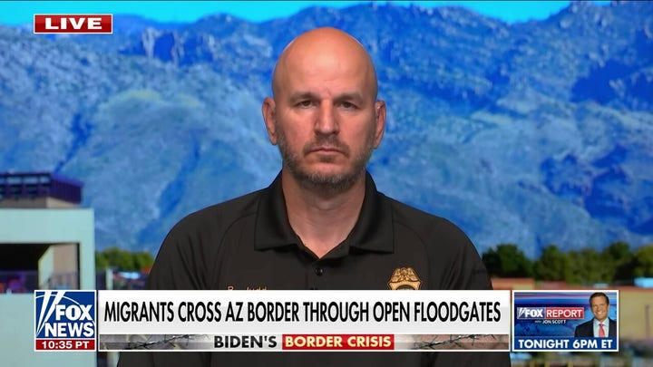 NY Gov ‘encouraging’ people to come across border: Brandon Judd 