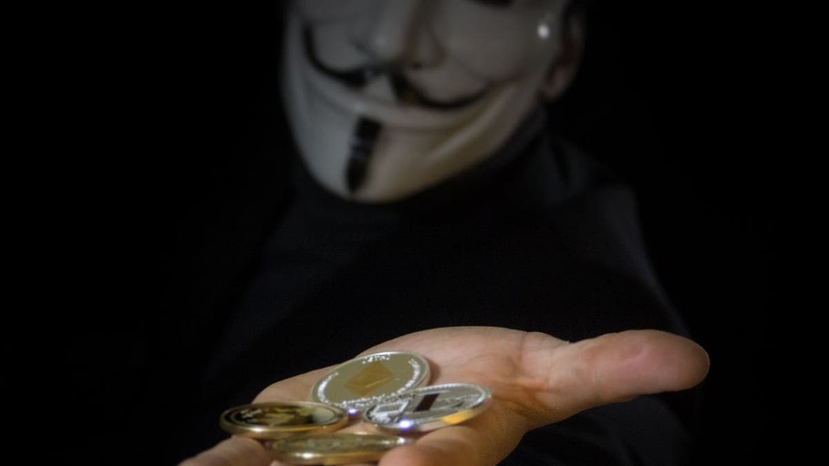 Handing bitcoin