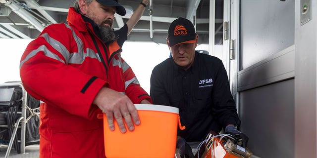 Investigators prepare black box for transport