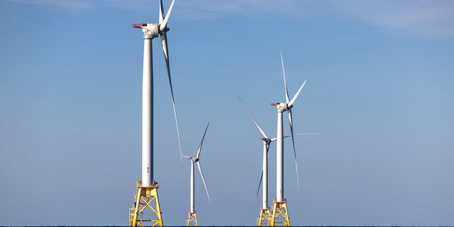 offshore windmills