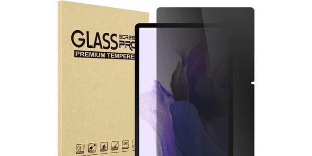 Photo of a Galaxy tablet privacy screen.
