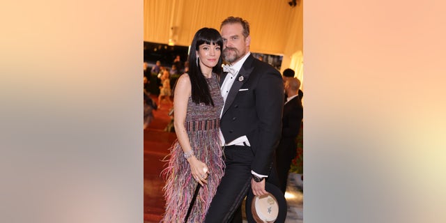 Lily Allen David Harbour red carpet