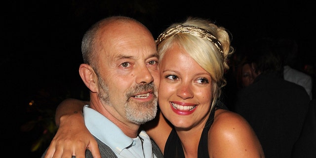 Lily Allen father red carpet