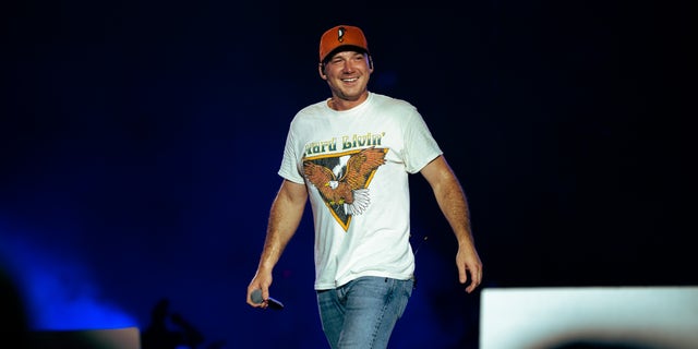 Morgan Wallen debuts new look