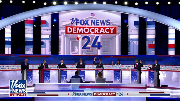 GOP candidates give a show of hands if they would support Trump if convicted