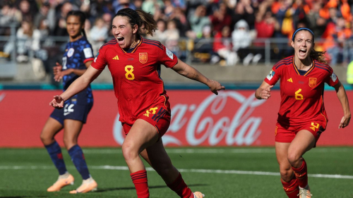Spain's forward #08 Mariona Caldentey celebrates scoring her team's first goal during the Women's World Cup quarterfinal football match against tthe Netherlands at Wellington Stadium in Wellington, New Zealand. 