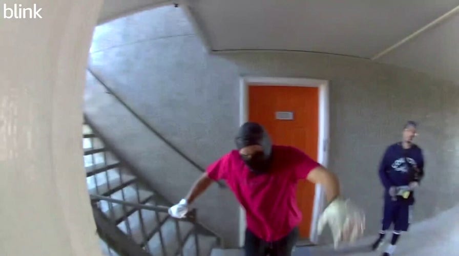 Dallas man shoots through door at suspects posing as maintenance workers