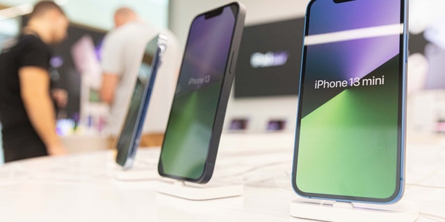 Photo of Apple iPhone 13 Minis