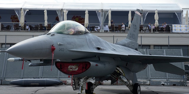  U.S. Air Force F-16 fighter jet 