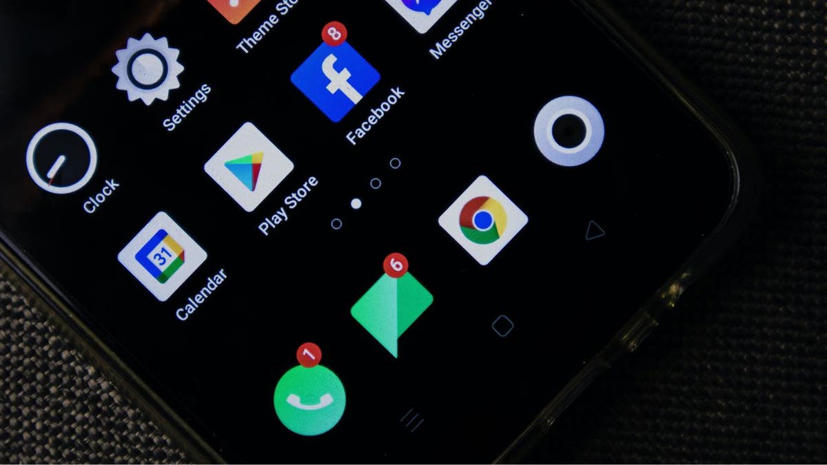 Screenshot of the Android home screen.