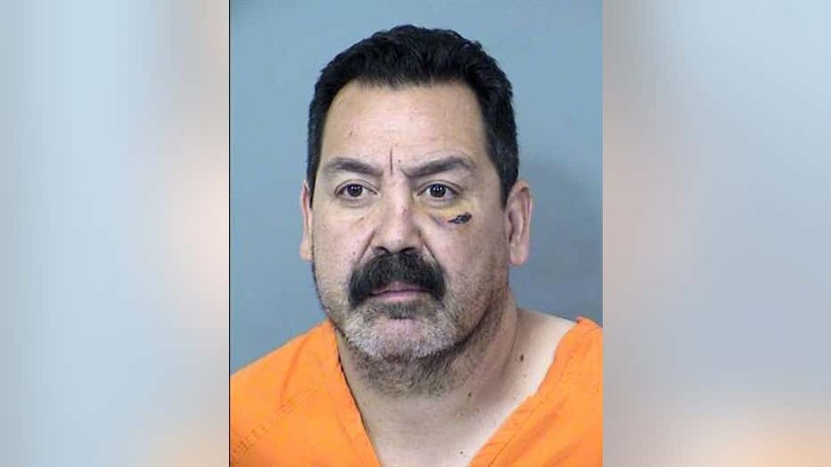 Erik Islas mugshot