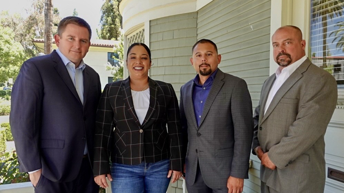 Maybi Izquierdo with lawyers and PI