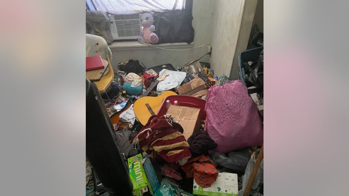 Florida home mess