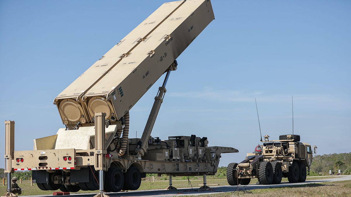 Long-Range Hypersonic Weapon in Florida