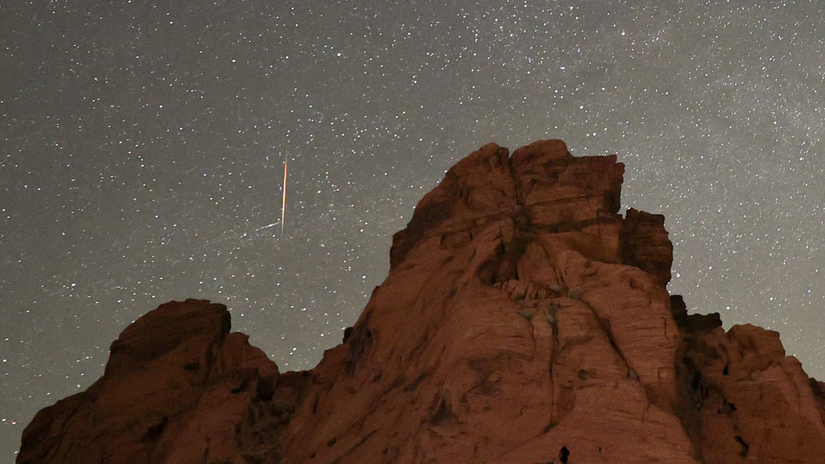 meteor shower over nevada