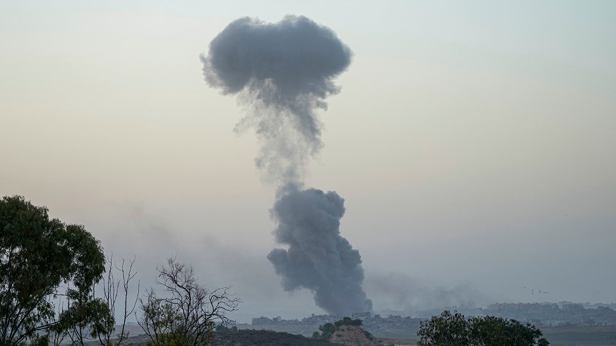 Plume of smoke