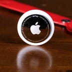 028-apple-airtag-2021