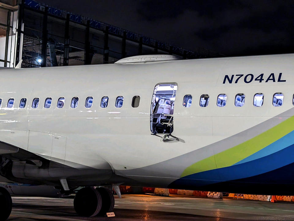 Alaska Airlines Flight 1282 (Obtained by NBC affiliate KGW)