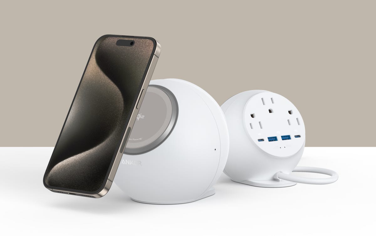 anker-maggo-magnetic-charging-station-8-in-1.png