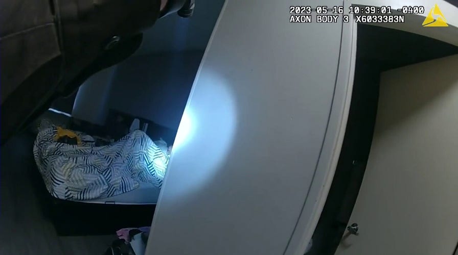 Indiana police shot at by man in Motel 6 bed