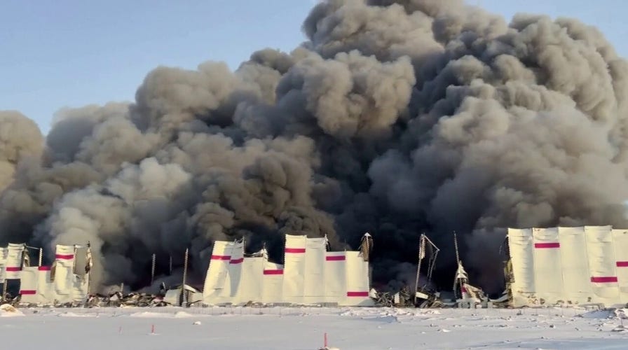 Massive fire rips through Russian warehouse in St. Petersburg