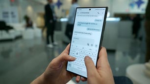 Samsung's new Chat Assist feature being shown on the Galaxy S24 Ultra