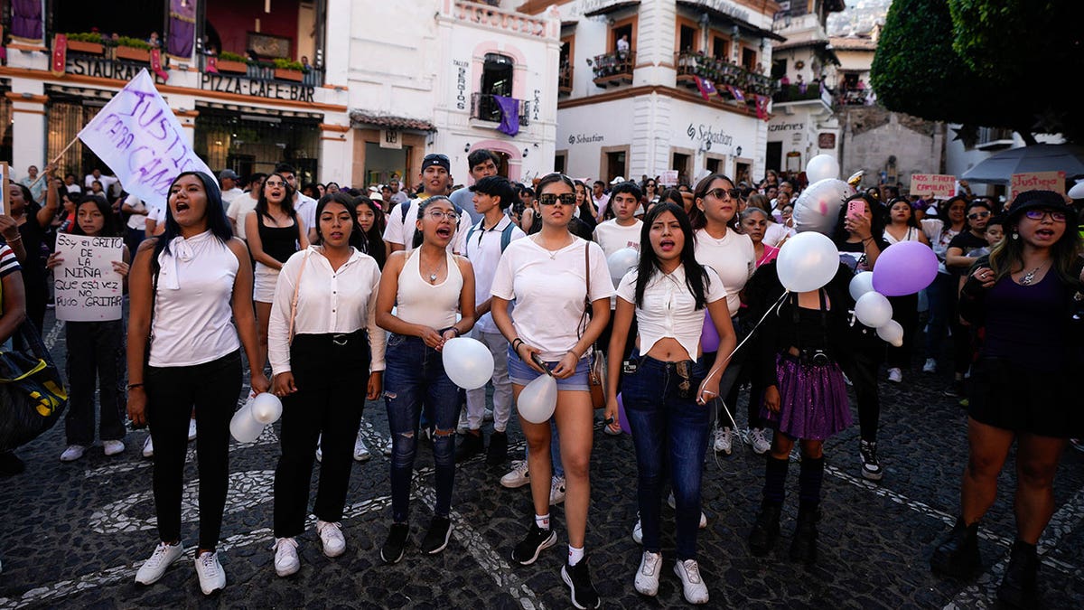 Mexico women