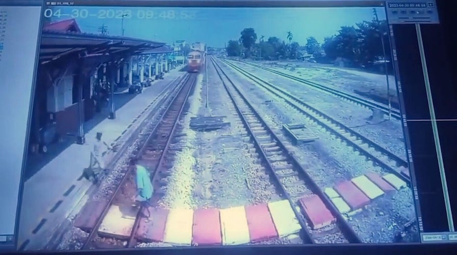 Hero saves deaf grandmother from oncoming train in Thailand