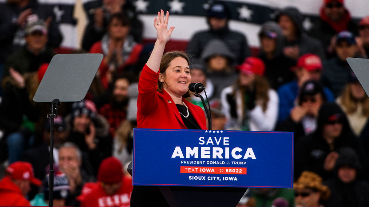 Iowa AG Brenna Bird on campaign stage