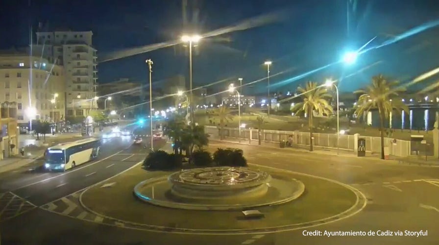 Blue streak, flash lights up sky in Spain