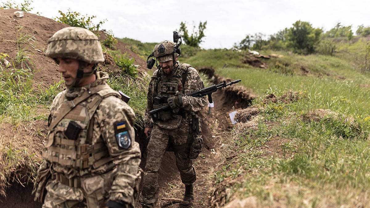 Ukrainian soldiers