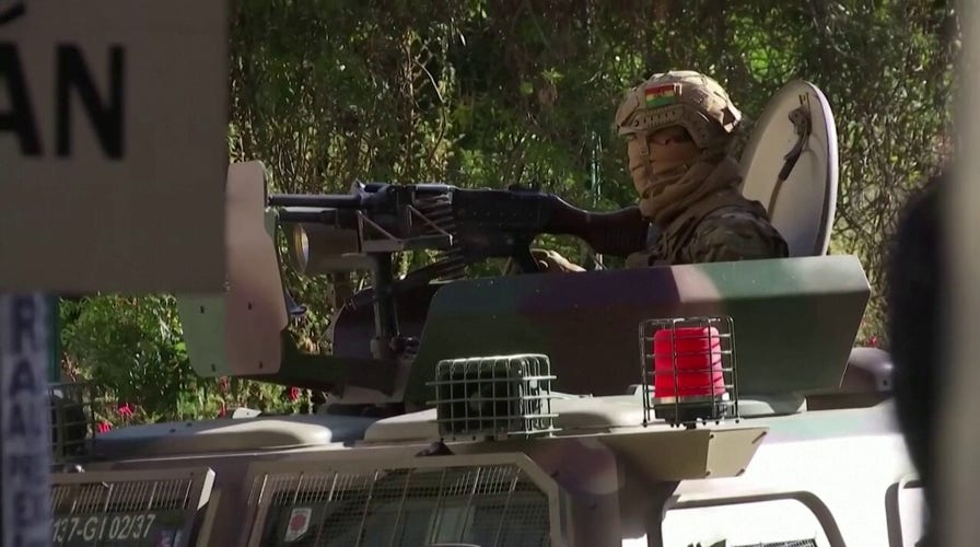 Bolivia armed forces mobilize amid coup fears