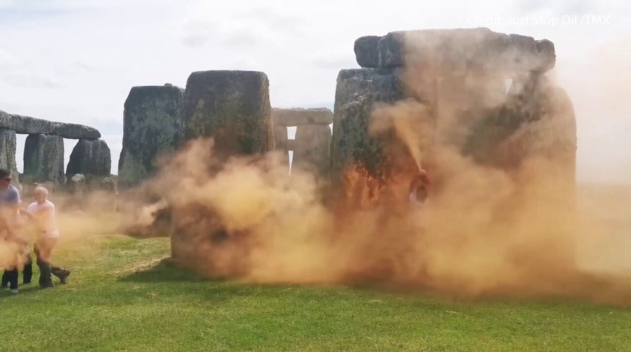 Climate activists vandalize Stonehenge by spraying orange powder