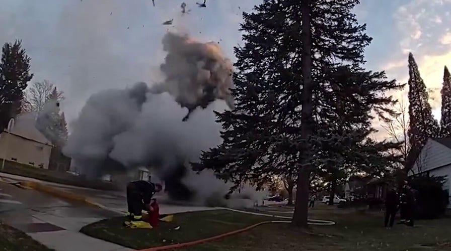 Garbage truck explosion sends debris flying towards homes in Illinois