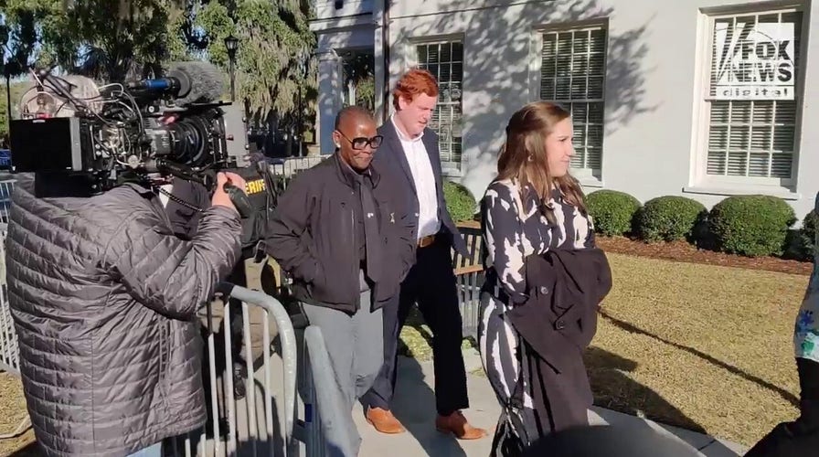 Buster Murdaugh arrives at South Carolina court for Alex Murdaugh murder trial