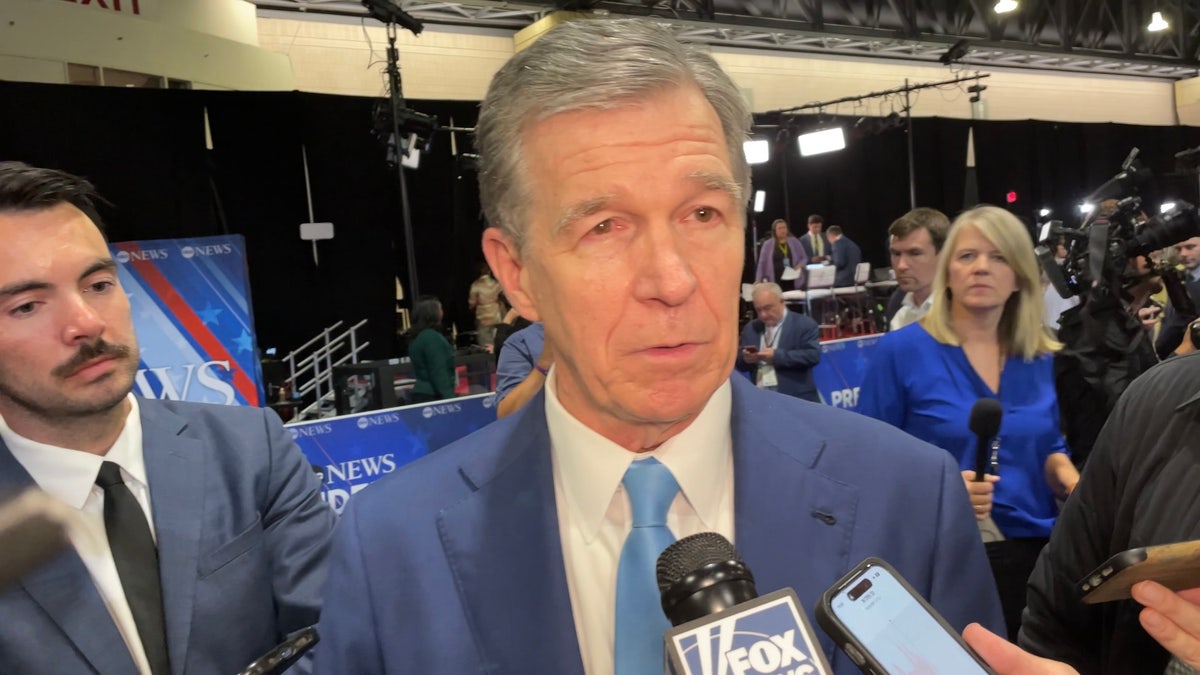 Roy Cooper, closeup shot