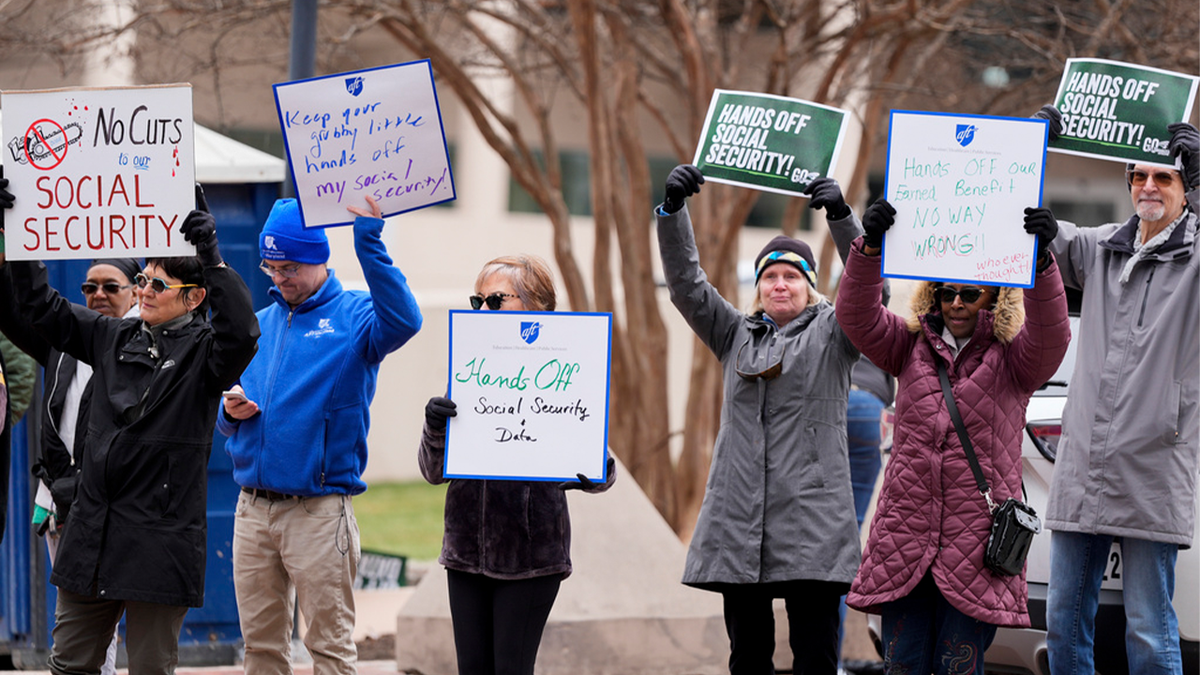 DOGE demonstrators