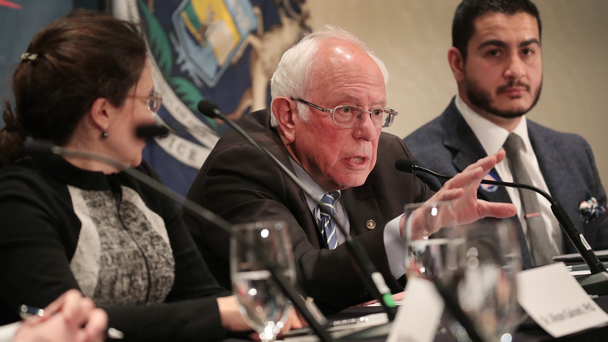Bernie Sanders with Dr. Abdul El-Sayed at 2020 roundtable