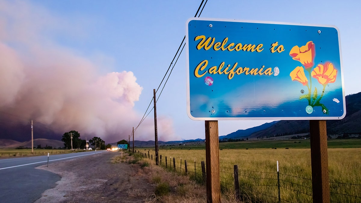 California sign