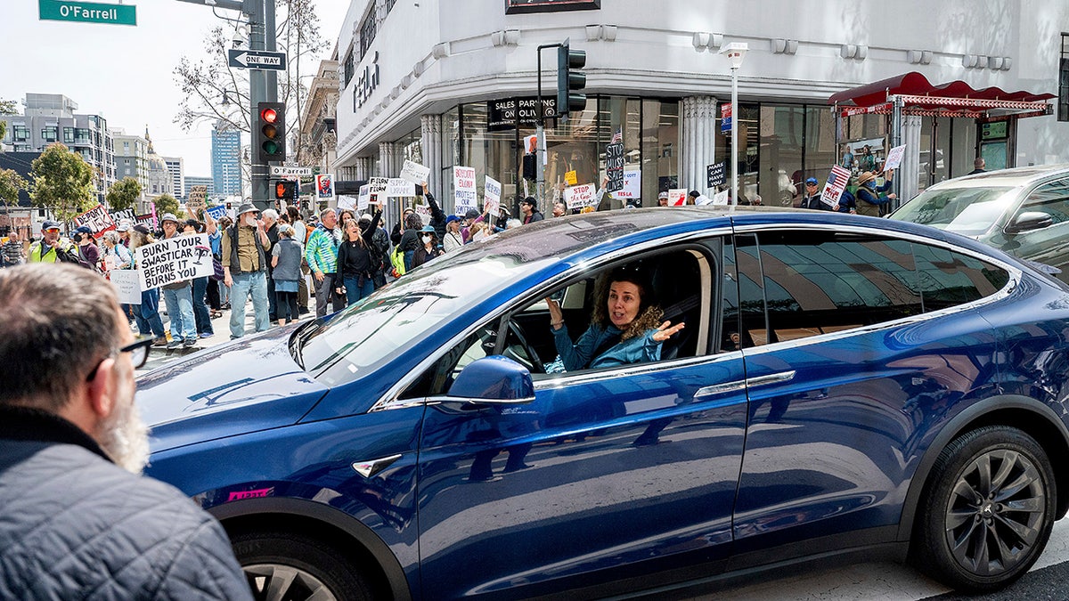 Tesla protest in San Francisco