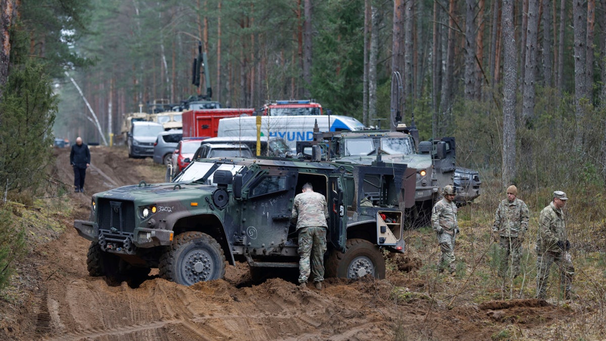 u.s. soldiers in lithuania