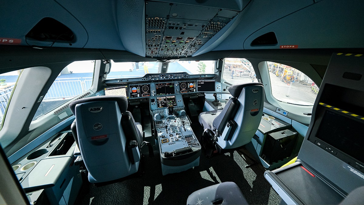 cockpit of a lufthansa airbus a350